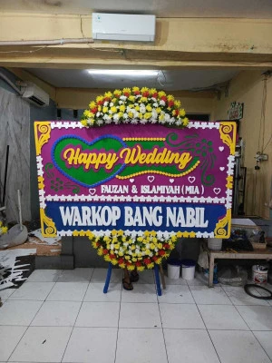 Papan Bunga di Cangkreplor Purworejo